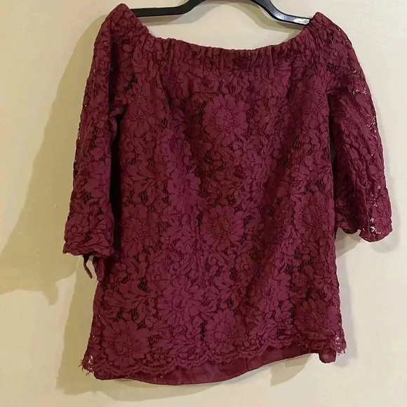 ❤️2/$30❤️[S]DO+BE Nordstrom Wide Bell Sleeve Wine Off  Shoulder Lace Blouse - Picture 6 of 6